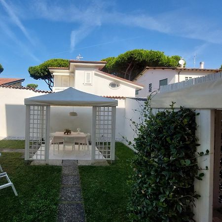 Minzoni94 - Twobedroom+Garden Lido di Camaiore Exterior foto