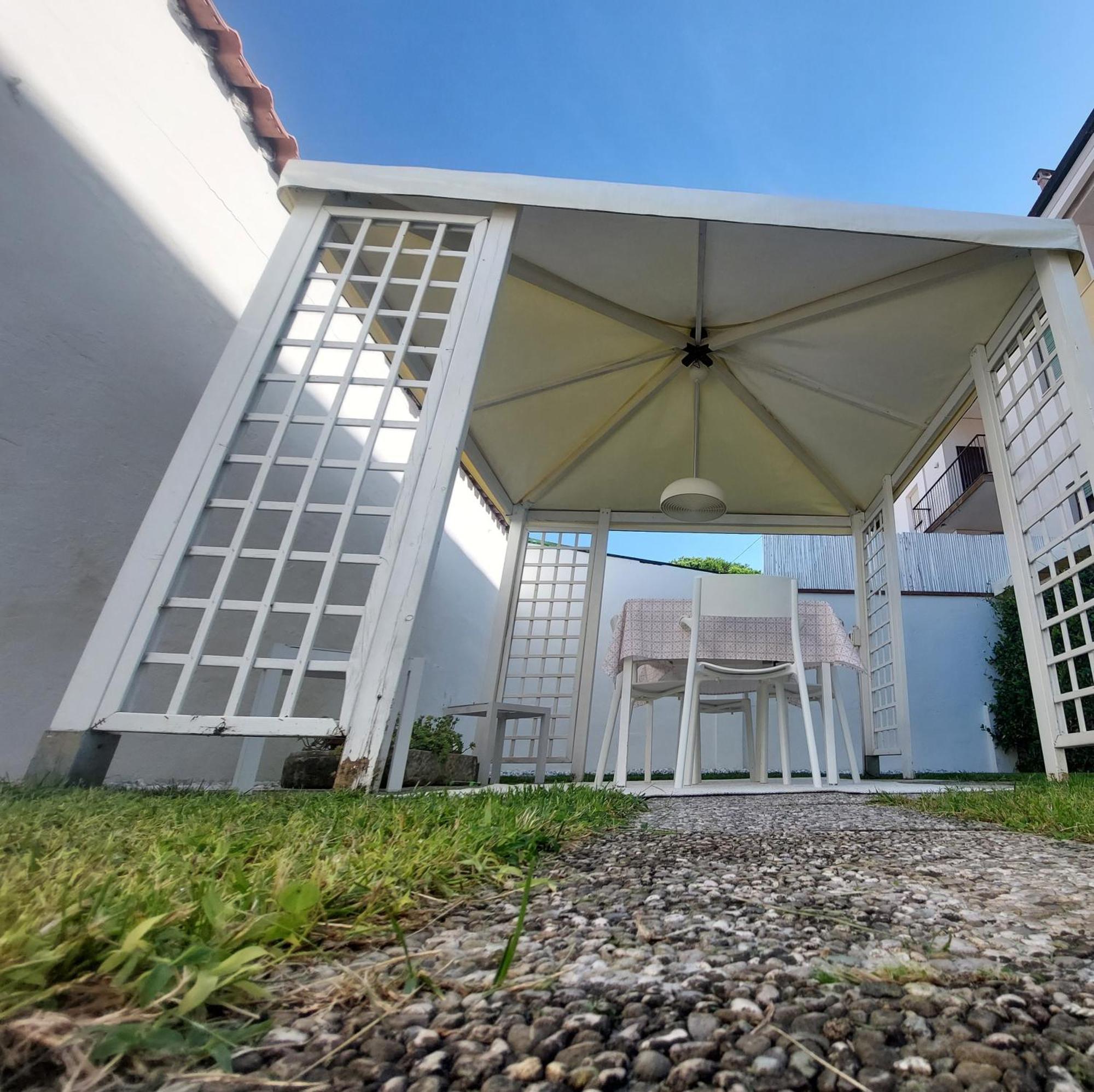 Minzoni94 - Twobedroom+Garden Lido di Camaiore Exterior foto